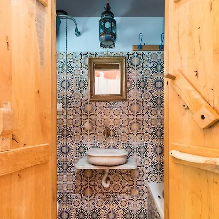 Apartman Butterfly By Halu! Retro House In The Center Szaloniki